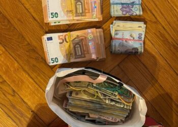 PERCHEZIȚII DOMICILIARE ÎNTR-UN DOSAR DE CONTRABANDĂ