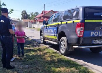 ACȚIUNE DE INFORMARE A CETĂȚENILOR CU PRIVIRE LA INFRACȚIUNILE DE CRUZIME ȘI MALTRATARE A ANIMALELOR