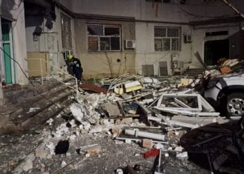 GRAVĂ EXPLOZIE INTR-UN BLOC DE LOCUINȚE