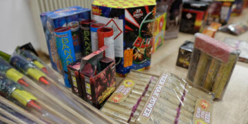 CE TREBUIE SĂ ȘTIM DESPRE ARTICOLELE PIROTEHNICE