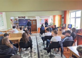 ”UNIM INIMI MEREU…CONSTRUIM GENERAȚII NOI”  – EDIȚIA A II-A  – proiect local implementat la Liceul Tehnologic ”Panait Istrati”  Brăila, cu participarea polițiștilor brăileni  –