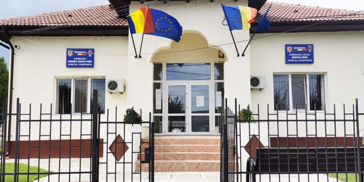 ANUNT PRIVIND ORGANIZAREA LICITATIEI PUBLICE PENTRU INCHIREREA PRIN LICITATIE PUBLICA A BUNULUI IMOBIL– TEREN EXTRAVILAN, CATEGORIA DE FOLOSINTA PASUNE, AFLAT IN PROPRIETATEA PRIVATA A COMUNEI MIRCEA VODA, JUDETUL BRAILA