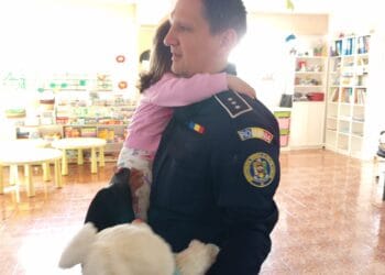 ACTIVITĂȚI DESFĂȘURATE DE POLIȚIȘTI ÎN MIJLOCUL COPIILOR   DE ZIUA INTERNAȚIONALĂ A FAMILIEI