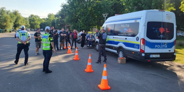 Siguranța pe două roți: Polițiști și motocicliști, împreună pentru prevenție