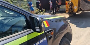 ACȚIUNE DE INFORMARE A CETĂȚENILOR, DEȚINĂTORI DE ANIMALE DE COMPANIE, DESFĂȘURATĂ DE POLIȚIȘTI