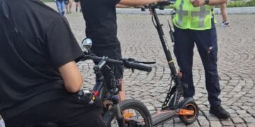 „EROU PENTRU O ZI – POLIȚIST/JANDARM/POMPIER/ MARINAR/SOLDAT/OFIȚER PENTRU O ZI ”