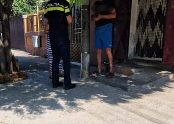 ACȚIUNE DE INFORMARE A CETĂȚENILOR, DEȚINĂTORI DE ANIMALE DE COMPANIE, DESFĂȘURATĂ DE POLIȚIȘTI