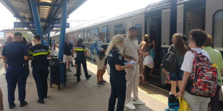 SELFIE-UL PE TREN NU IA LIKE-URI, IA VIEȚI