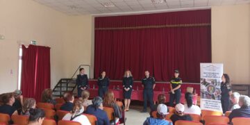 SCUZELE NU SCHIMBĂ REALITATEA. TĂCEREA O POATE FACE SĂ CONTINUE!