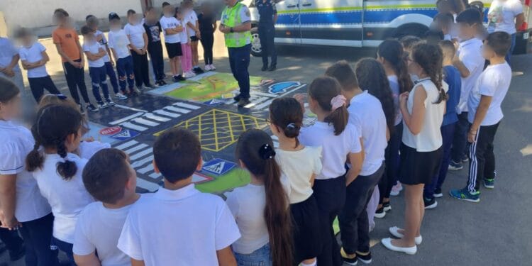 EDUCAȚIA RUTIERĂ SALVEAZĂ VIEȚI