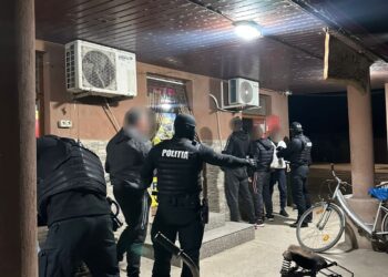 RAZIE A POLIȚIȘTILOR ÎN MEDIUL RURAL