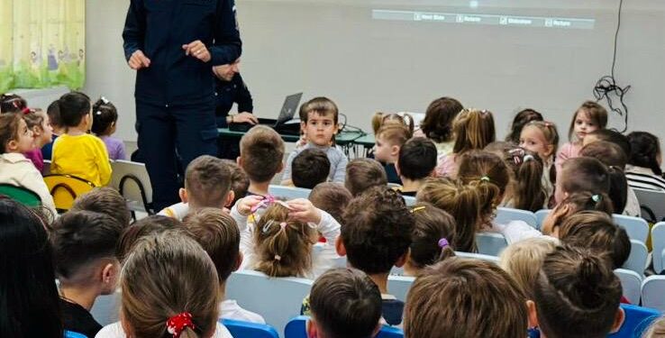 Activitate educativă la Grădinița „Luceafărul” din Brăila
