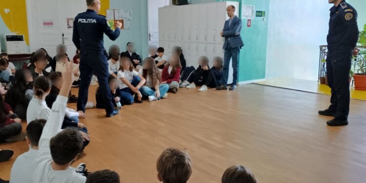 ACTIVITĂȚI PREVENTIVE DESFĂȘURATE ÎN UNITĂȚILE DE ÎNVĂȚĂMÂNT DIN MUNICIPIUL BRĂILA