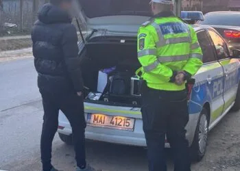 ACȚIUNE A POLIȚIȘTILOR PE DN 21 PENTRU REDUCEREA RISCULUI RUTIER