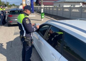 ACȚIUNILE POLIȚIȘTILOR RUTIERI PENTRU O MINIVACANȚĂ ÎN SIGURANȚĂ