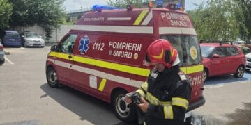Incendiu la un apartament